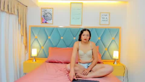 Kiara  online show from July 9, 7:38 pm