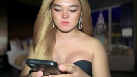 Anita  online show from March 27, 4:40 pm