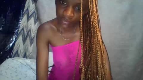 miss_belllo online show from February 3, 5:51 am