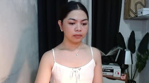 Briella online show from May 31, 4:57 pm