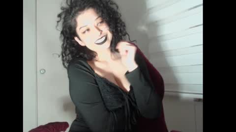 Miss Carmila online show from September 11, 11:05 pm