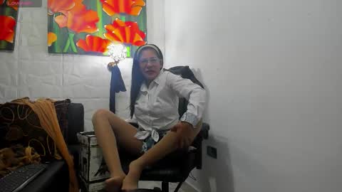 Clare PocaHose online show from February 19, 2:00 am