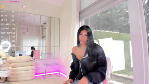 miss_diamond__ online show from January 10, 8:30 am