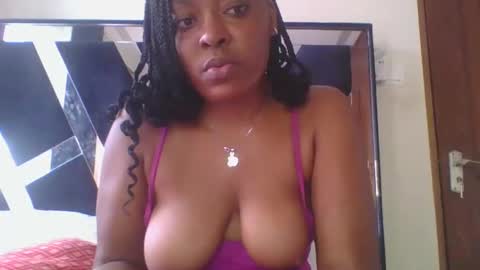 miss_dree online show from December 14, 10:02 am