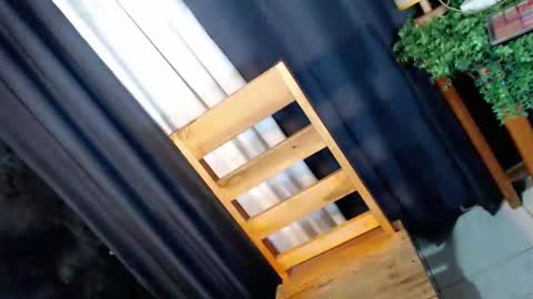 miss_kyrstyn online show from October 7, 8:41 am