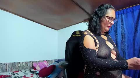 Miis maithe  online show from January 17, 2:57 pm