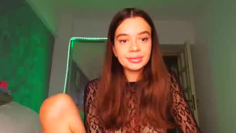 miss_medyson online show from September 19, 7:29 am