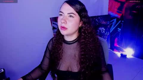 miss_rogue online show from October 19, 6:26 am