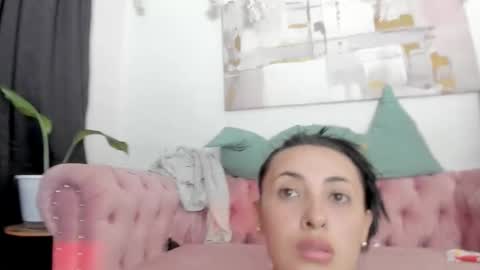 intagram miss selene59 online show from February 18, 12:10 am