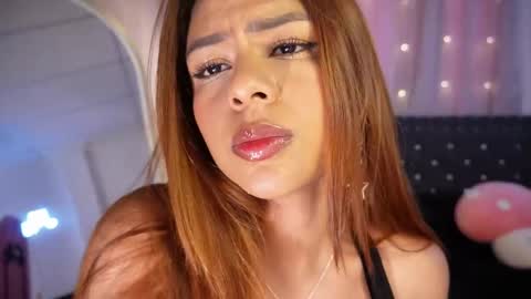 missara_ online show from March 9, 9:18 pm