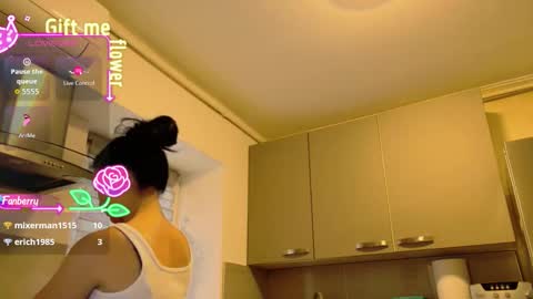 missbya online show from October 23, 5:24 am