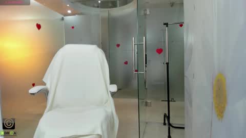 Miss Domina online show from February 9, 4:04 am