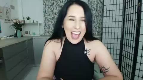 Miss online show from June 11, 12:32 am