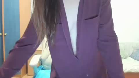 missgreen21 online show from October 27, 4:30 am