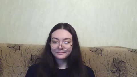 missis mona online show from March 31, 7:30 am