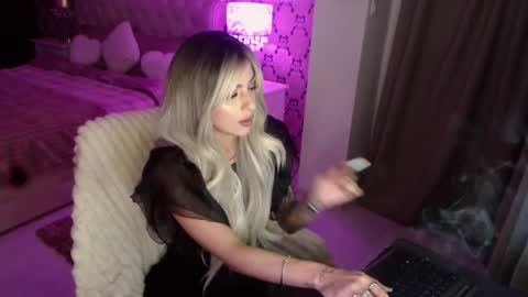 MissJenny7 online show from March 25, 10:12 pm