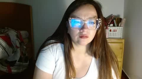 eva   online show from December 29, 1:56 am