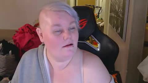 misslj90 online show from April 16, 10:12 pm