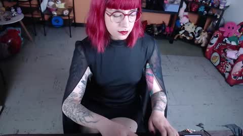 Miss Mia online show from March 3, 11:27 am