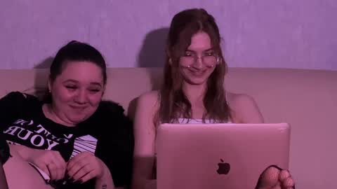 missmiroslava online show from March 22, 3:18 pm