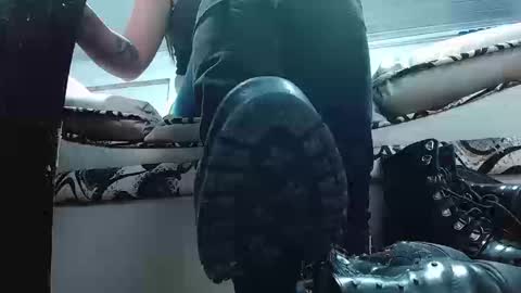 TELL ME MISS online show from September 11, 8:31 pm