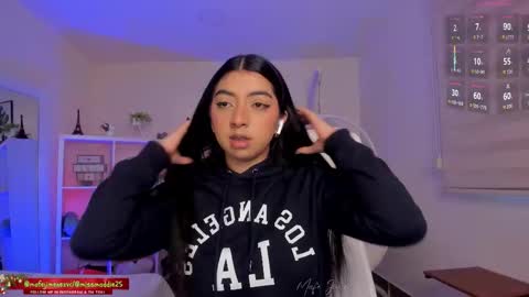 Mafe Jimenez online show from December 18, 1:05 pm