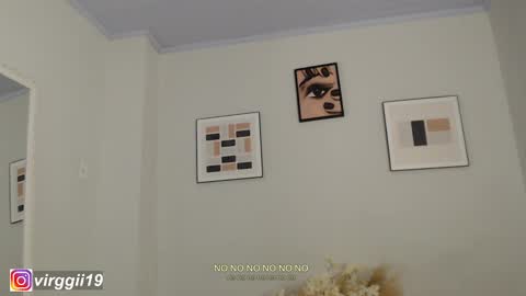 missvirggii online show from October 3, 11:10 pm