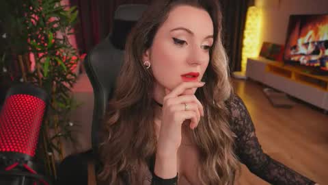 Winey online show from October 12, 5:37 pm