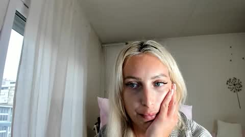 Missy matrix online show from December 1, 2:53 pm