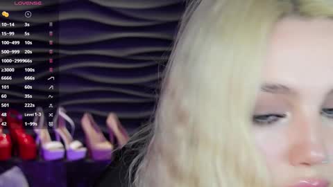 Darsy online show from December 14, 6:02 am