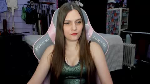 Dirty Priest and Ivi online show from March 6, 7:10 pm