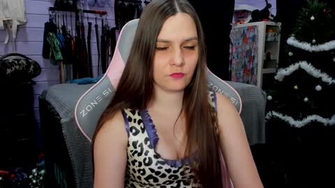 Dirty Priest and Ivi online show from December 25, 5:26 pm