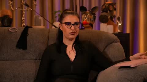 Mistress Kelly online show from September 20, 12:21 am