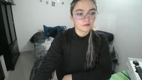 Sam online show from September 18, 10:58 am