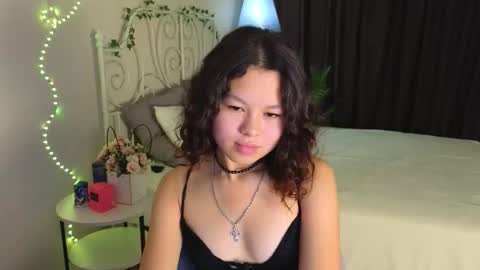 moco_choco online show from October 2, 5:56 am