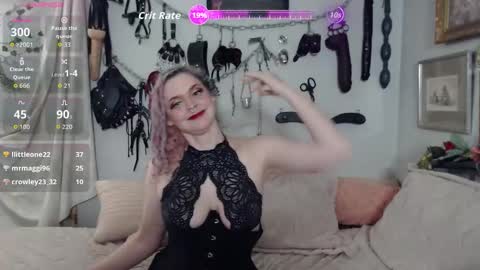 MohawkMischief online show from October 24, 9:22 pm