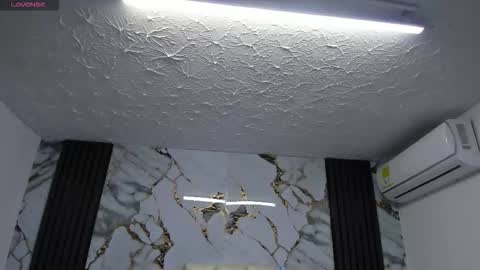 Hey Guys  Im Mollie online show from February 11, 11:55 am