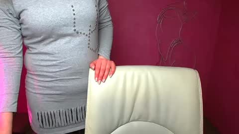 Molly online show from February 9, 12:52 pm