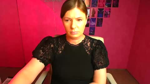 Molly online show from April 14, 12:27 pm