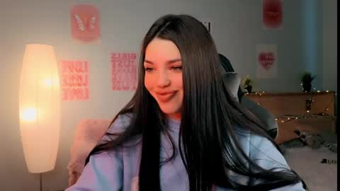 Molly online show from March 28, 5:29 am