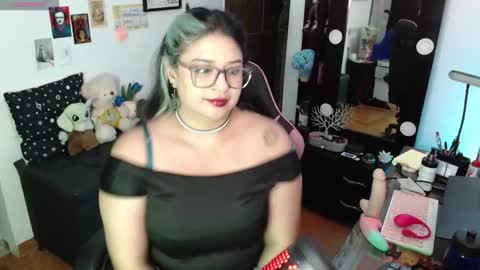 Molly online show from September 10, 6:24 am