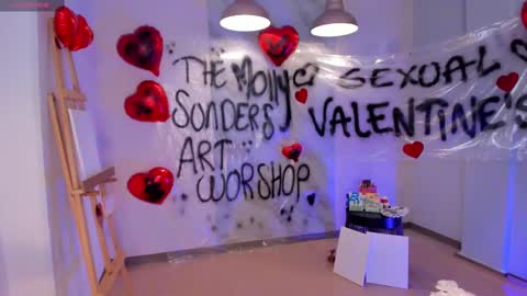 Molly Sunders online show from February 14, 8:26 pm