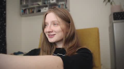 mollytucker online show from January 3, 3:33 pm