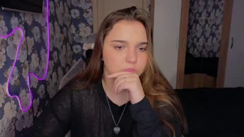 Leah online show from May 18, 2:56 pm