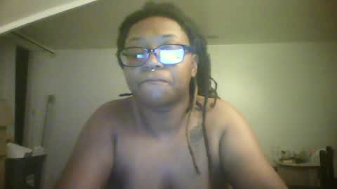 mommiemilkers2000 online show from July 8, 3:52 am