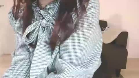 Momo online show from February 22, 11:21 pm