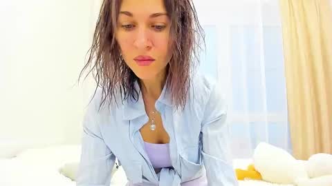 Mona online show from January 27, 5:36 am