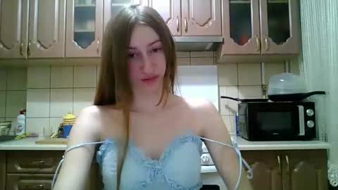 Monica online show from February 15, 9:47 pm