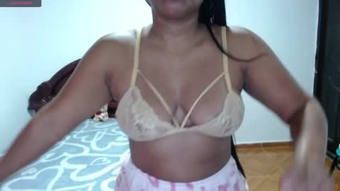 Monserrat online show from May 4, 4:27 am