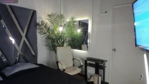 Luna  online show from September 22, 6:50 pm